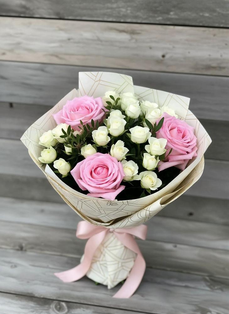 Букет цветов из: Розы в Гуково
