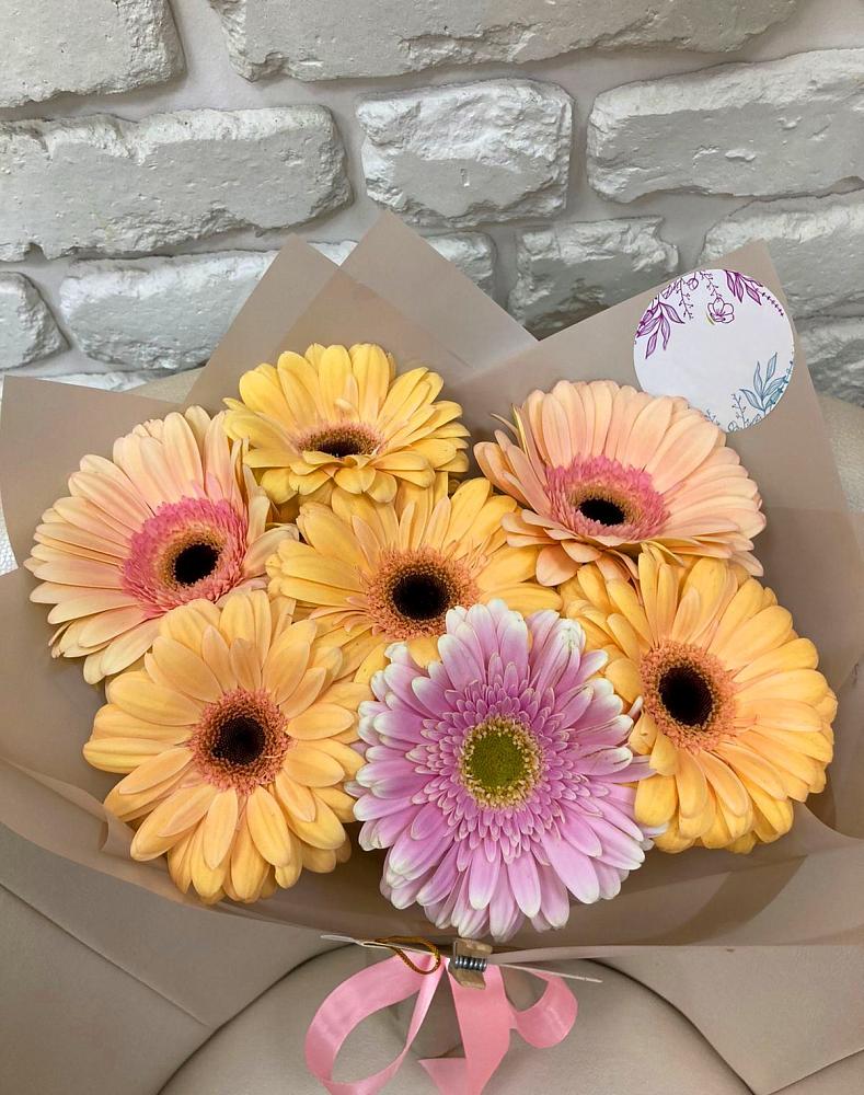 Букет цветов из: Герберы в Гуково