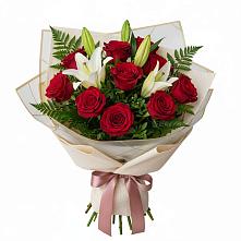 Букет цветов из:  Лилии и Розы в Гуково