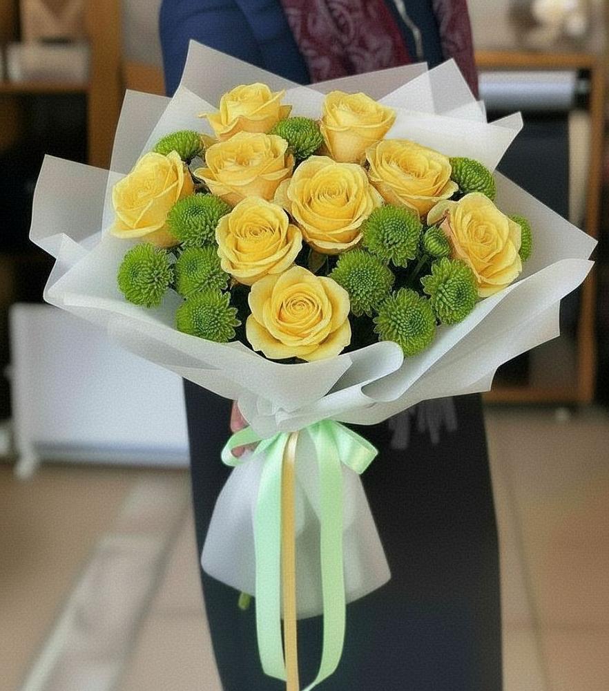 Букет цветов из: Хризантемы и Розы в Гуково