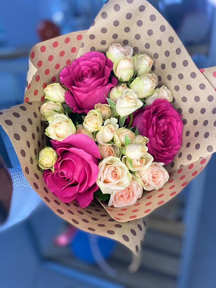 Букет цветов из: Розы в Гуково