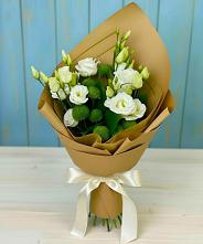 Букет цветов из:  Хризантемы и Лизиантусы #REPLACE_PRED# Гуково