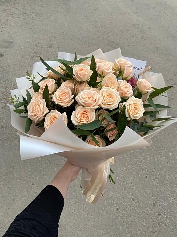 Букет Кремовые розы Латте в Гуково