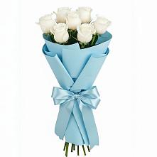 Букет 7 белых роз Проуд в Гуково