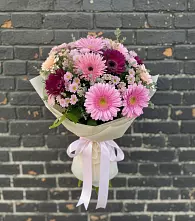 Букет цветов из:  Герберы и Хризантемы в Гуково
